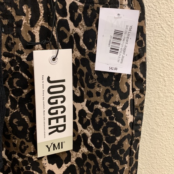 YMI Jeans Distressed Leopard Print Medium Jogger Jean High Rise Pockets New - Picture 4 of 14